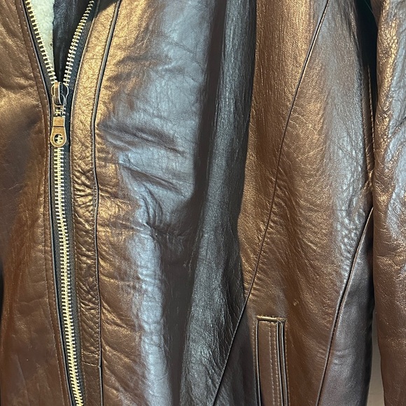 Vintage Men's Brown Leather Pilot Bomber Jacket with Shearling Lining - Picture 3 of 7